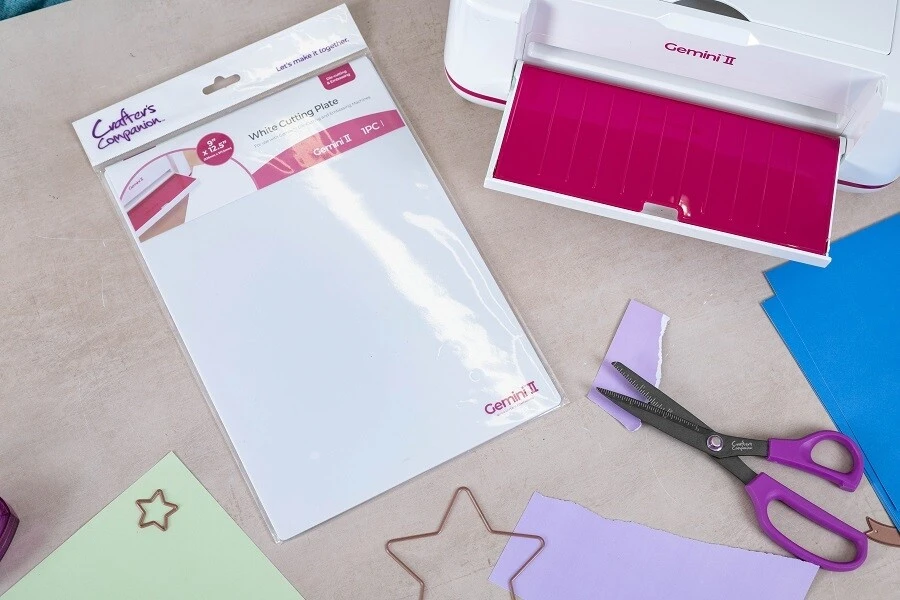 Gemini II Accessories - White Cutting Plate 1 Gemini II Accessories - White Cutting Plate